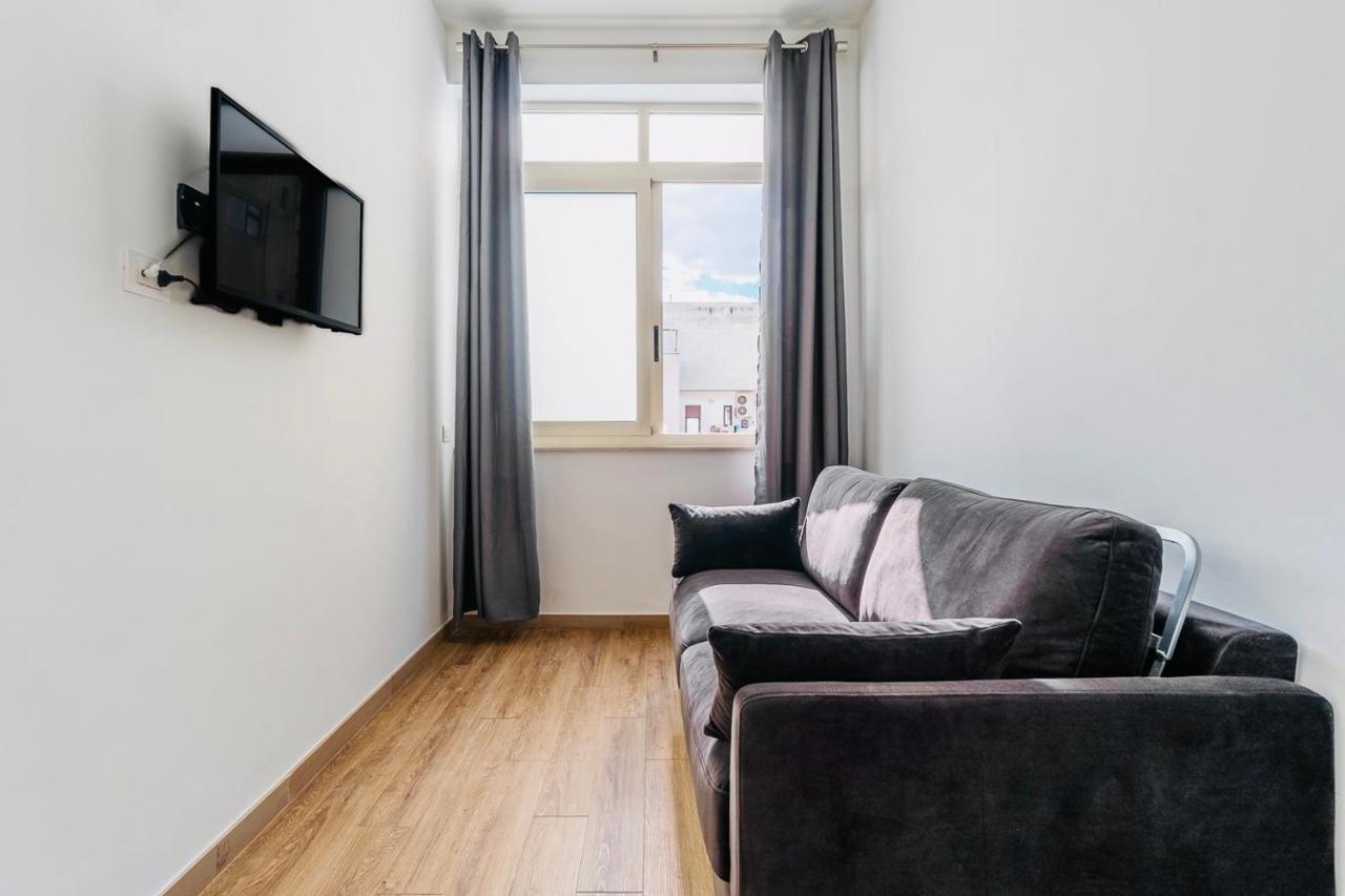 The Novels Suite Bari Bagian luar foto